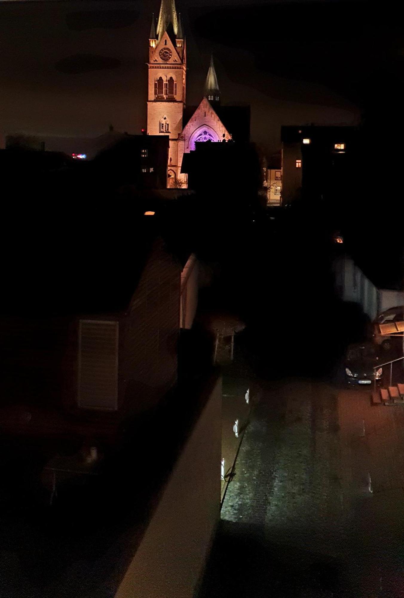 Von Privat, Grosses Zimmer Sehr Zentral In Bad Homburg Stadtmitte Bad Homburg vor der Hoehe Exterior photo